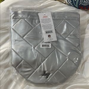 NWT Lug Tumbler Metallic Silver Quilted Cosmetic Bag with Geometric Design